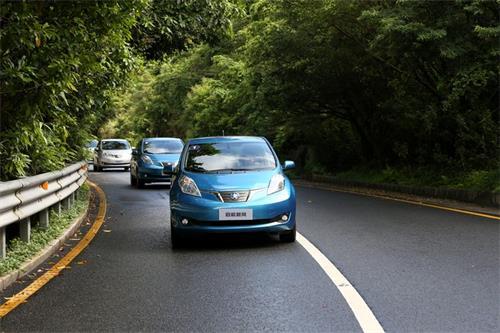 深圳新能源汽車或迎新春 經(jīng)濟(jì)車預(yù)下滑30% 深圳新能源汽車或迎新春 經(jīng)濟(jì)車預(yù)下滑30%