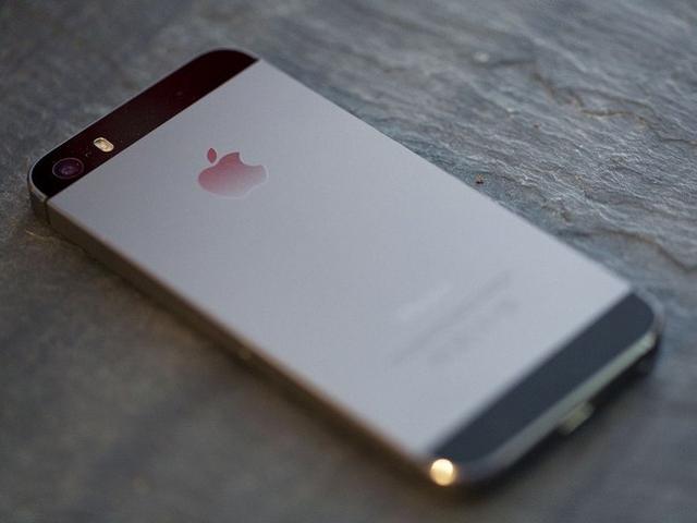 傳iPhone 6c增大電池容量 外觀與5s相同 傳iPhone 6c增大電池容量 外觀與5s相同