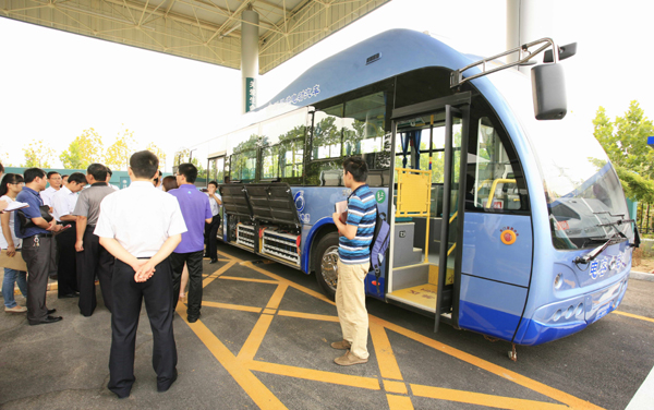 新能源車(chē)產(chǎn)銷(xiāo)爆發(fā) 鎳氫動(dòng)力電池大有可為