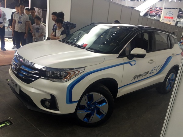 輕量化材料介入生產(chǎn)制造 新能源車或?qū)⒂瓉?lái)“瘦身潮” 輕量化材料介入生產(chǎn)制造 新能源車或?qū)⒂瓉?lái)“瘦身潮”