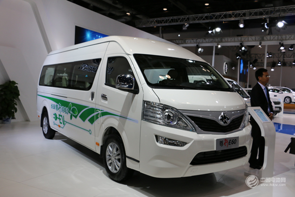 關鍵部件制約與支撐新能源汽車發展 輕量化是重點