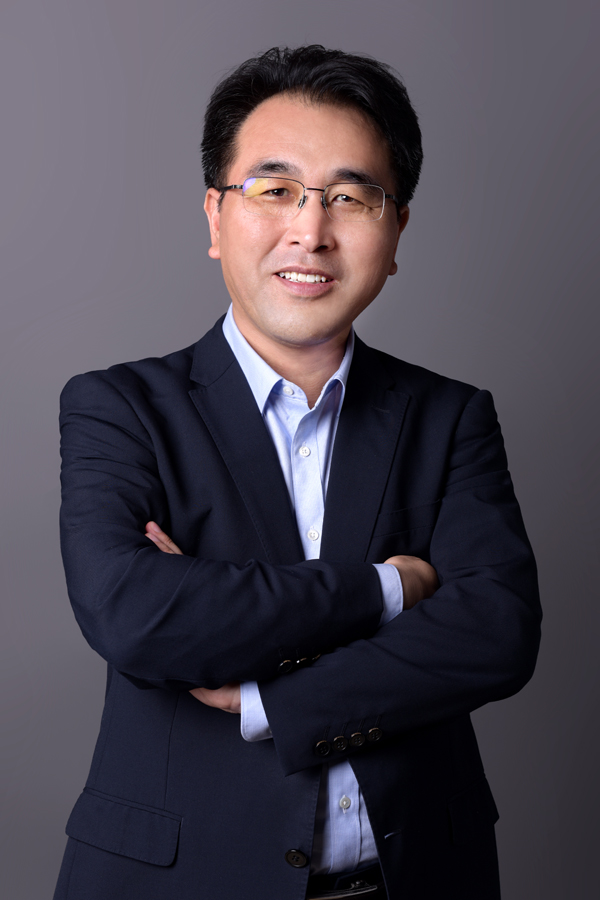 新鄉(xiāng)天力鋰能股份有限公司董事長(zhǎng)王瑞慶 新鄉(xiāng)天力鋰能股份有限公司董事長(zhǎng)王瑞慶
