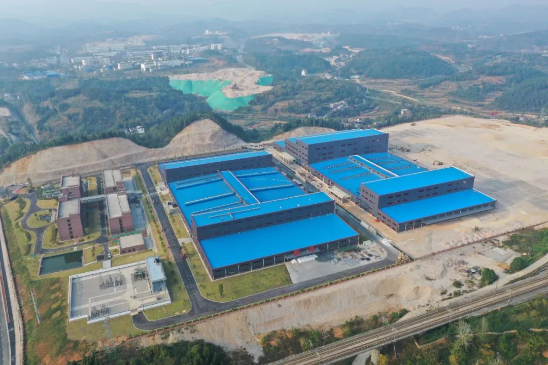 總投資25億元！貴州大龍一磷酸鐵鋰正極材料項(xiàng)目收尾